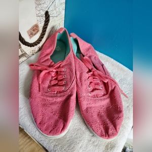 Faded Glory Tennis Shoes